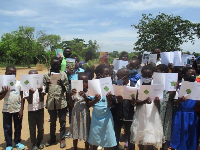 Dopo il Covid-19 i bambini del Malawi di nuovo a scuola