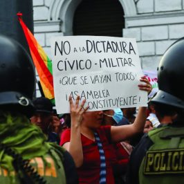 Il Perù in bilico sull’orlo del caos