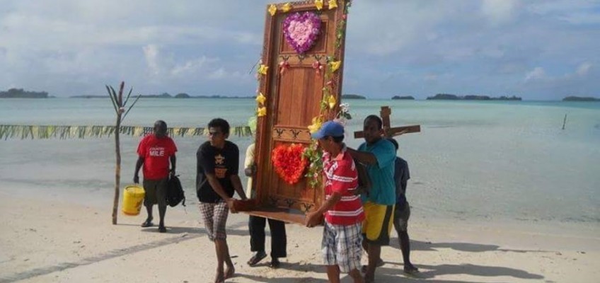La Porta Santa mobile delle Isole Salomone