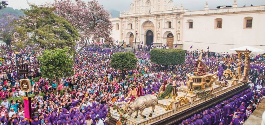 Antigua Guatemala e la meraviglia della Semana Santa