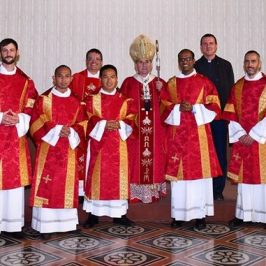 Promessa definitiva e diaconato per cinque seminaristi del Pime