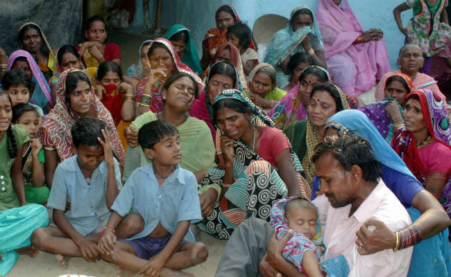 La denuncia: «In Chhattisgarh sterilizzazione mirata contro i tribali»