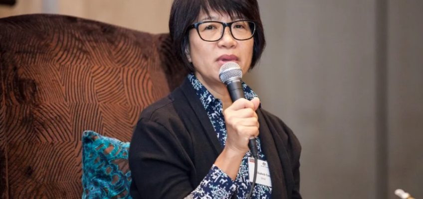 Arrestata anche Elizabeth Tang, sindacalista e moglie di Lee Cheuk-yan