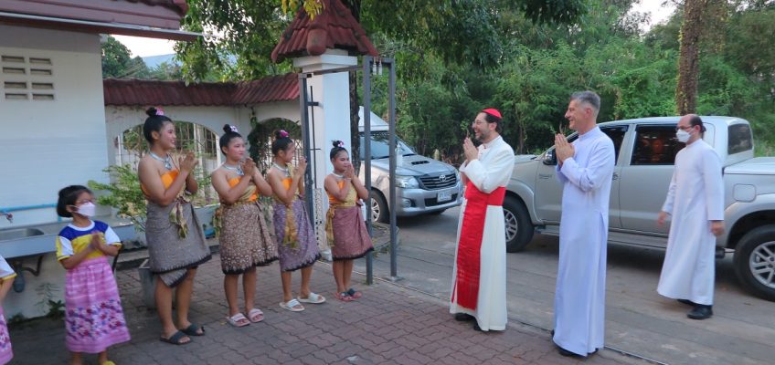 Con il cardinale della Mongolia la Giornata missionaria al Pime di Bangkok