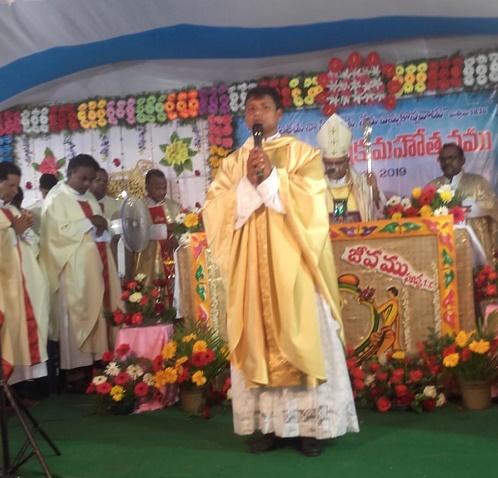 Padre Joseph ordinato sacerdote a Vijayawada