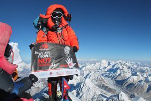 La prima donna nepalese sull'Everest