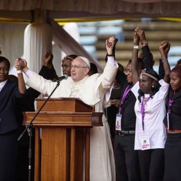 Il Papa: «Giovani, non escludete la missione»