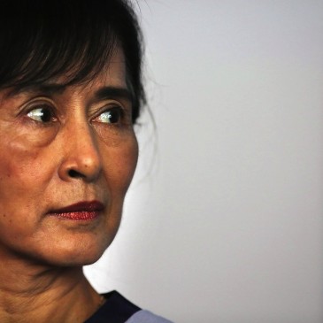 San Suu Kyi in Thailandia: le richieste dei migranti birmani