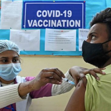 Brevetti sui vaccini anti-Covid: la contraddizione dell’India