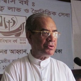 Bangladesh, a un anno dalla strage parla il cardinale