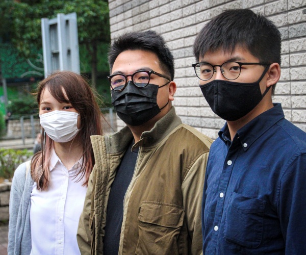 Joshua, Agnes, Ivan e il terrore bianco a Hong Kong