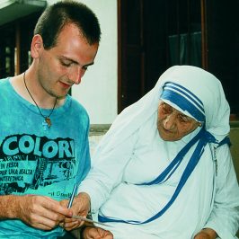 Brambillasca: «Madre Teresa e noi missionari oggi»