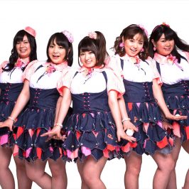 Paffute e fiere di esserlo: la girlband «curvy» scuote il Giappone