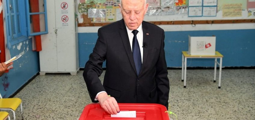 presidente Tunisia referendum